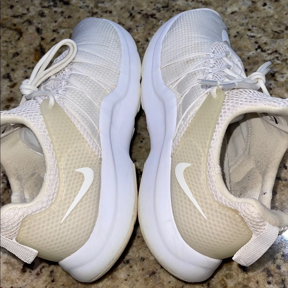 Nike Darwin - Picture 5 of 10